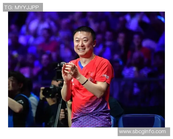 低重心足球明星的魅力与技巧解析如何在比赛中展现独特风采 低重心足球明星的魅力与技巧解析如何在比赛中展现独特风采