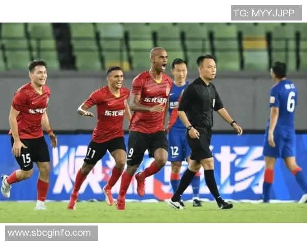 广州排球队以59分领跑联赛积分榜展现强劲实力