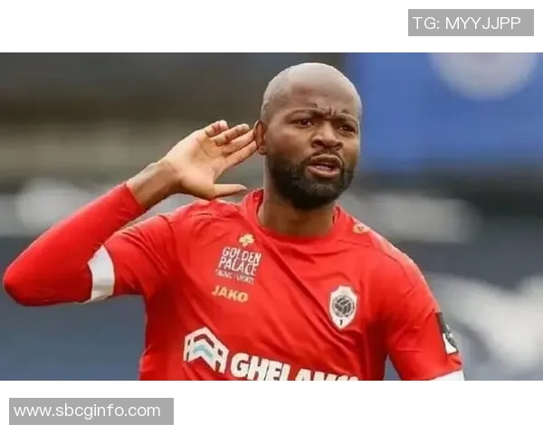 足球明星假装被人打引发热议网友热评其表演功力与职业道德 足球明星假装被人打引发热议网友热评其表演功力与职业道德